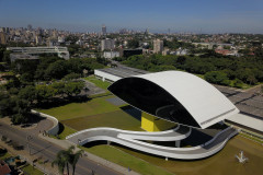 Museu Oscar Niemeyer. Foto de José Fernando Ogura/AEN