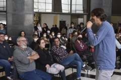 Eduardo Bueno dá palestra sobre a história do Brasil na Biblioteca Pública do Paraná