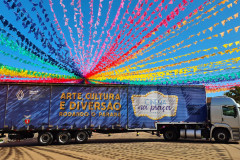 Cinema na Praça começa nesta segunda roteiro em bairros de Curitiba