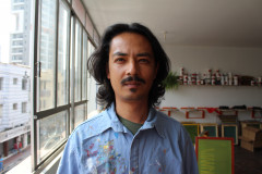 Artista Neiton apresenta mostra individual "Ciclos" na Galeria Ponto de Fuga, em Curitiba