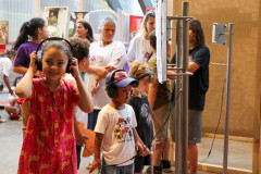 Nando Reis, sertanejos, peças teatrais e novas exposições no MON: confira a agenda cultural