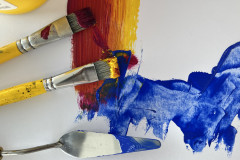 MON realiza oficina de pintura com base na trilha de "Twin Peaks" no Dia da Mulher