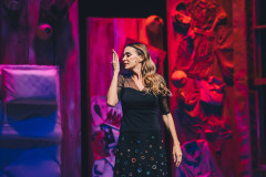 Mônica Martelli apresenta “Minha Vida em Marte” no Guairão