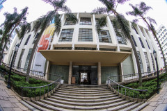 100 anos de Dalton Trevisan e oficinas: veja a agenda de junho da Biblioteca Pública 