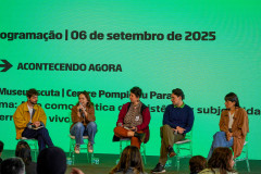 Comunidade de Foz participa de encontro com equipe do Centre Pompidou Paraná para debater novo museu