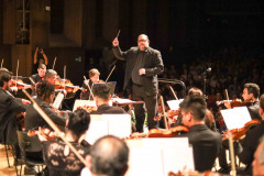 Recepção calorosa do público: Orquestra Sinfônica do Paraná abre o Festival de Música de Maringá