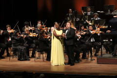 Ópera de Paris e Orquestra Sinfônica do Paraná emocionam Teatro Guaíra lotado