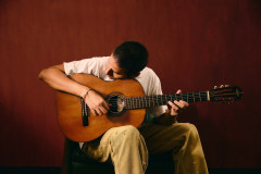 Rubel apresenta dois shows da nova turnê no Guairinha em outubro