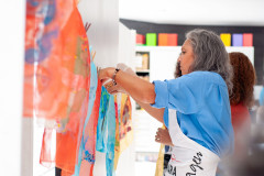 Museu Oscar Niemeyer oferece edição especial de programa para o público 60+