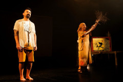 Teatro José Maria Santos recebe a volta de Regina Vogue aos palcos com “Desmonte”