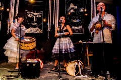 Nova temporada do projeto Música na BPP estreia com show que revisita a trajetória do grupo Mundaréu.