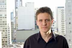 Luís Henrique Pellanda ministra oficina de crônica na Biblioteca.