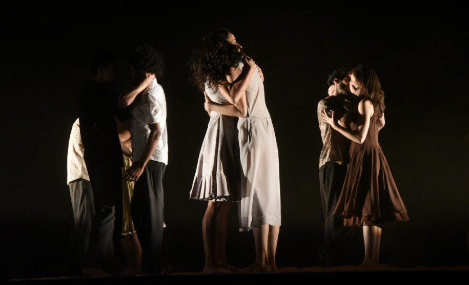 Balé Teatro Guaíra abre Festival de Dança de Londrina