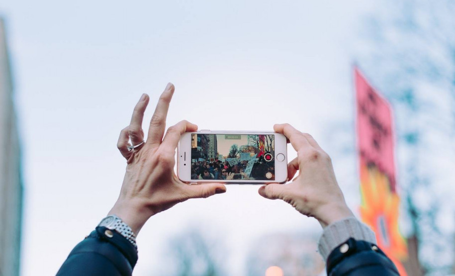 Dia 20 de novembro tem oficina de como filmar e editar com o celular. As inscrições estão abertas.