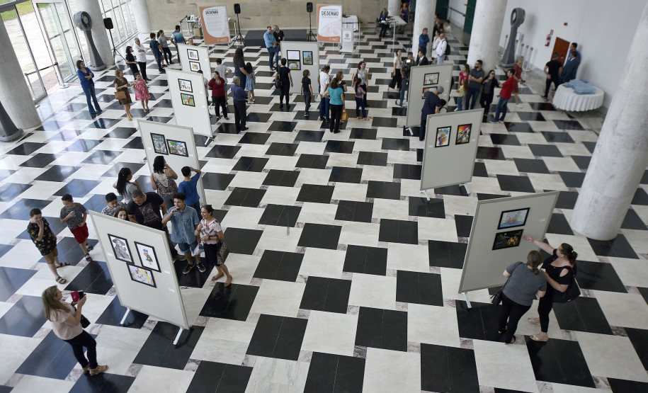 Premiação do Concurso de Desenho do Centro Juvenil de Artes. Curitiba, 12 de novembro de 2019. Foto: Kraw Penas/SECC