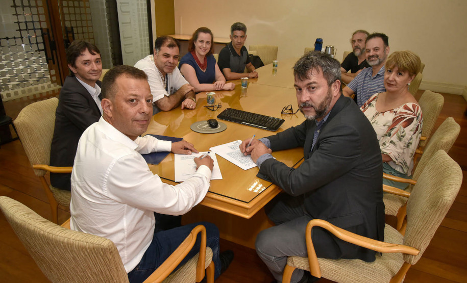 Cultura e Unespar firmam acordo para fortalecer os museus no Estado