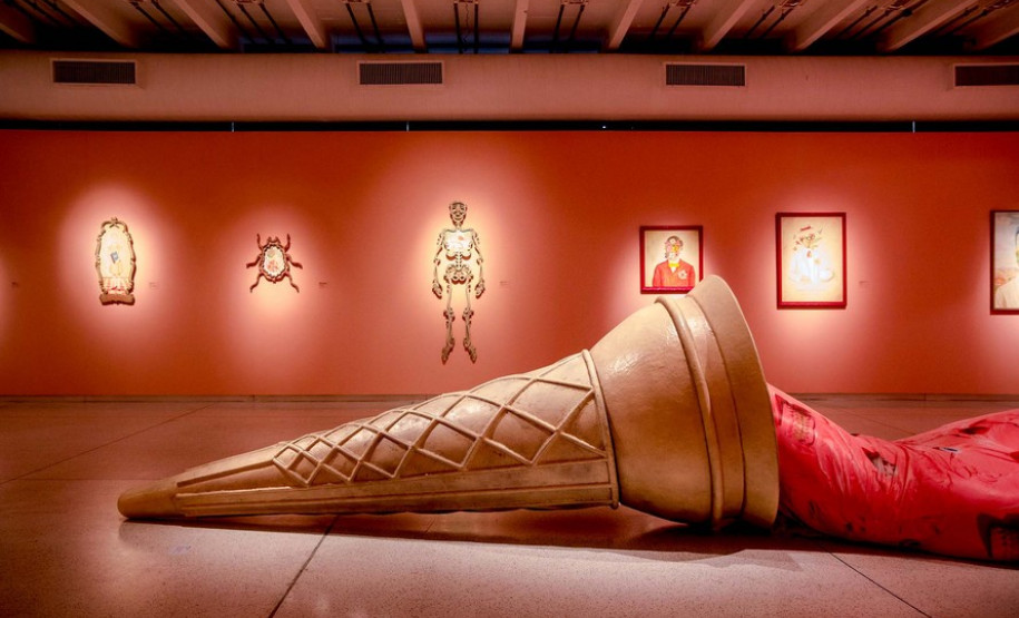 A exposição “Circonjecturas”, do artista Rafael Silveira, esteve no MON em 2017 e agora está disponível no Google Arts & Culture. Foto MON