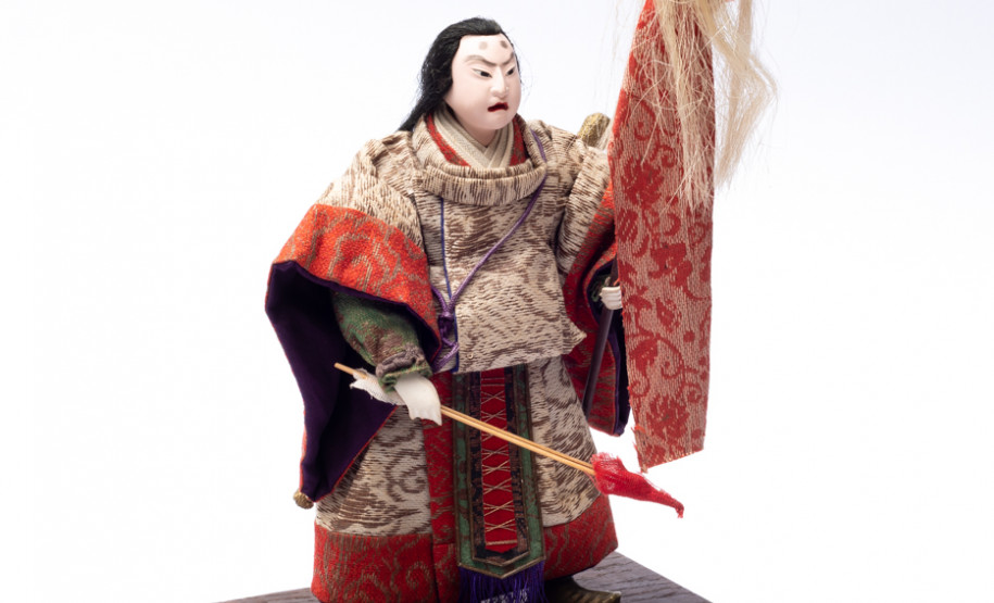 Boneca da exposição O Mundo Mágico dos Ningyos