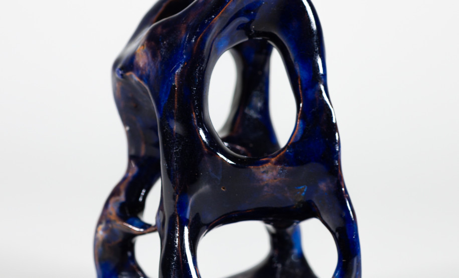 Peça da exposição Formas e Anjos