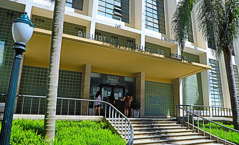 Biblioteca Pública do Paraná