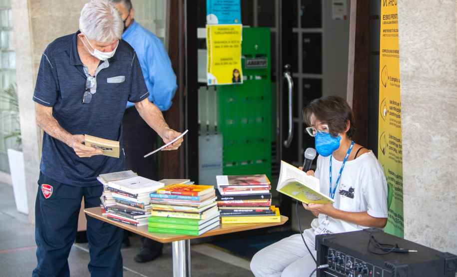 Leitura Pública com funcionários da BPP