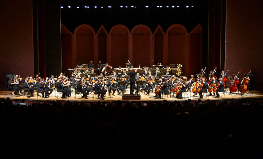 Músicos da Orquestra Sinfônica do Paraná em apresentação