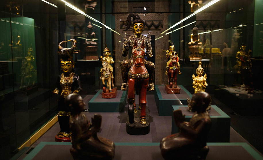 Imagem da Exposição Ásia