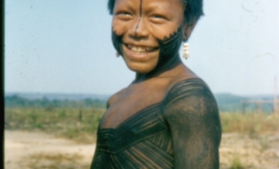 Oficina de pintura corporal “Jenipapo, pintura corporal e grafismos Mebêngôkre-Kayapó”.