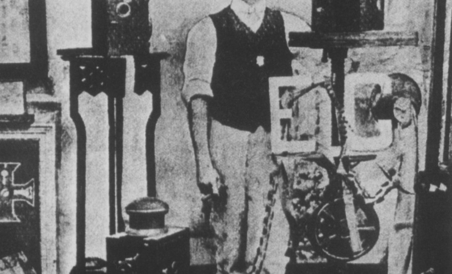 Da primeira projeção ao protagonismo feminino: uma história do cinema paranaense