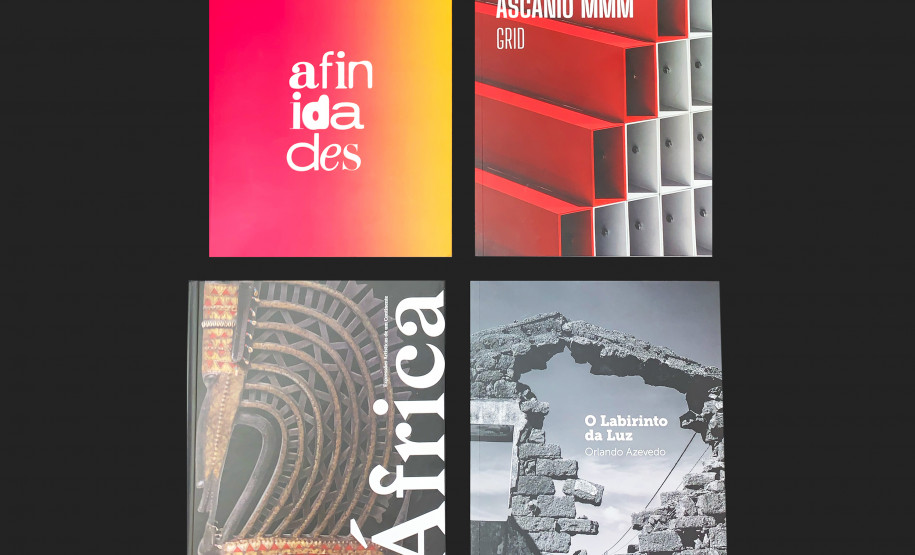 Catálogos de diversas exposições recentes estão disponíveis para venda na MON Loja -