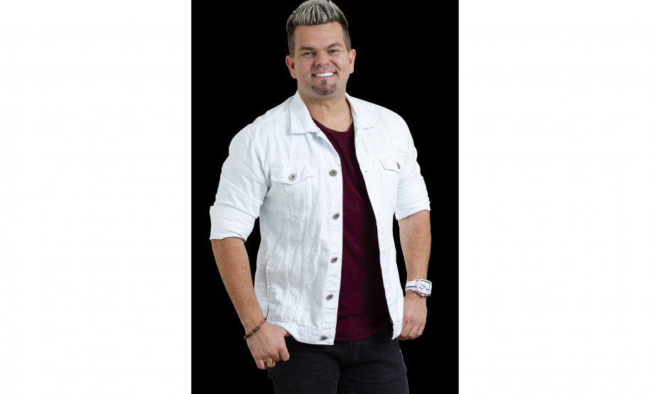 Shows no Litoral: sertanejo e forró embalam fim de semana em Matinhos e Pontal do Paraná - Antony & Gabriel