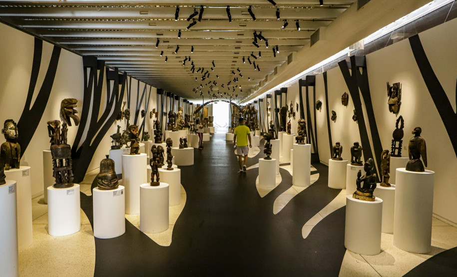 Museu Oscar Niemeyer oferece oficinas artísticas e mediações gratuitas em fevereiro