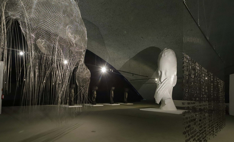 Com mais de 390 mil visitantes, MON registra público recorde em 2022; acervo é quintuplicado -