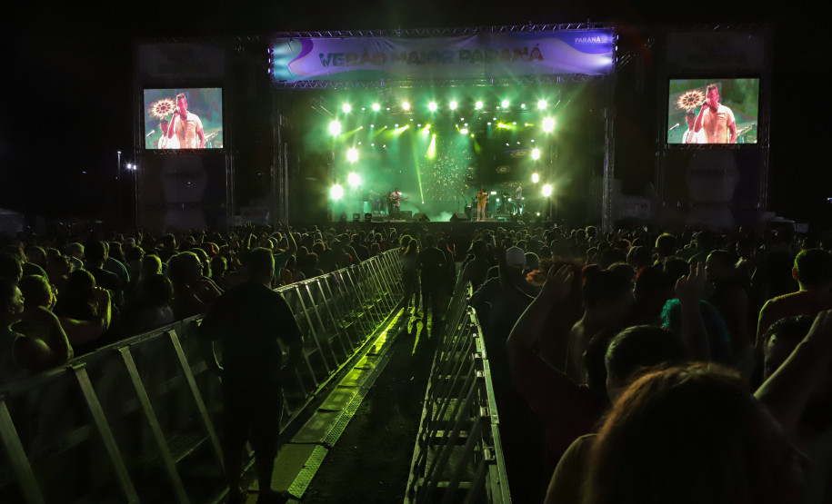 Após seis semanas, shows do Verão Maior Paraná terminam ao ritmo de Carnaval