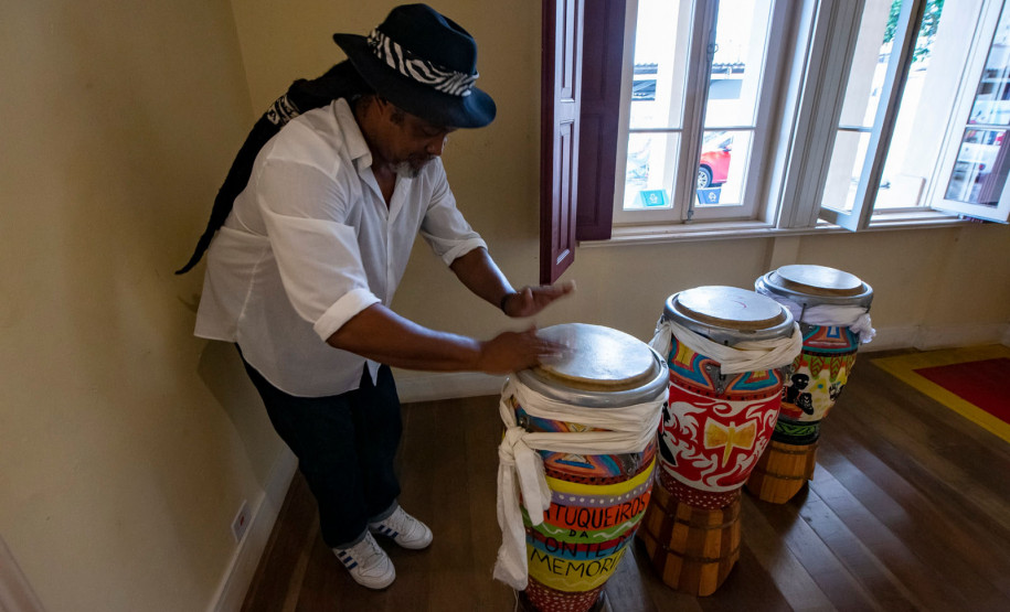 MIS-PR celebra Dia das Tradições Africanas com nova exposição, música e roda de conversa