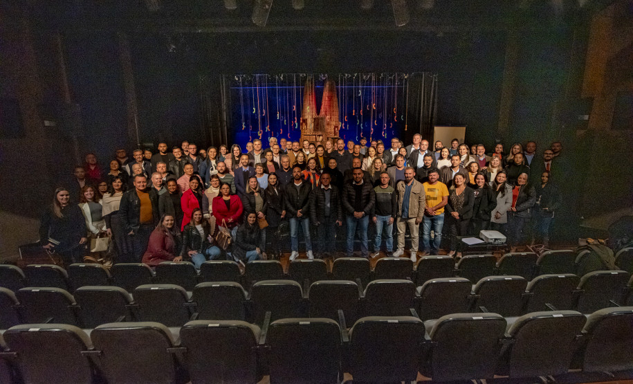 Estado lança "Trilhando pelo Paraná", que levará arte circense a pequenos municípios