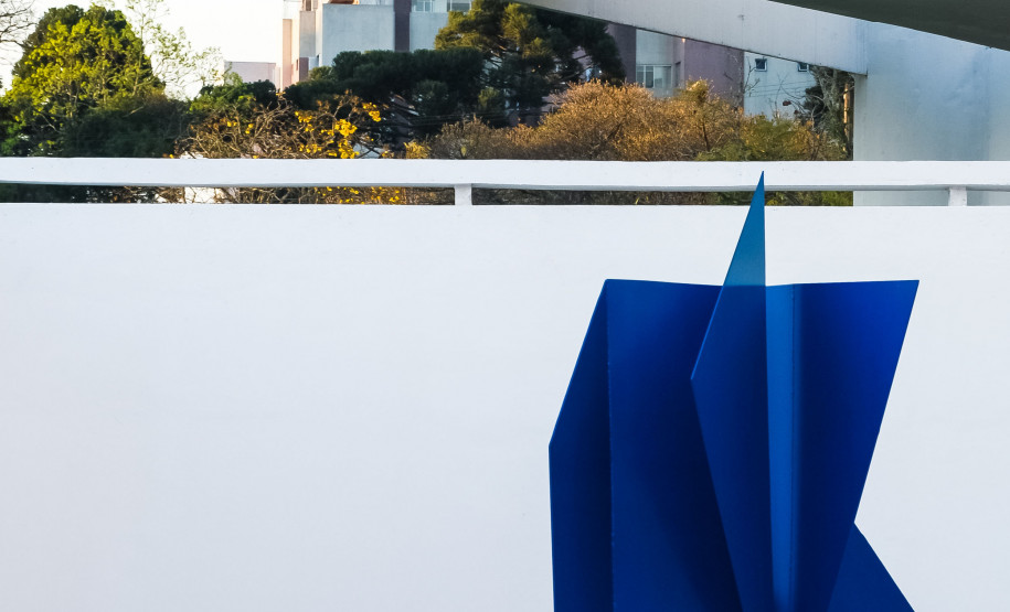 O programa Mon Primeiros Passos contempla dinâmicas, oficinas e atividades sensoriais para os pequenos.