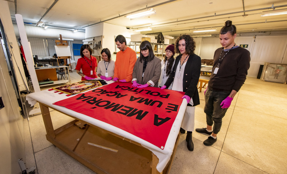 Exposição do Museu da Imagem e do Som do Paraná celebra história do movimento LGBTI+