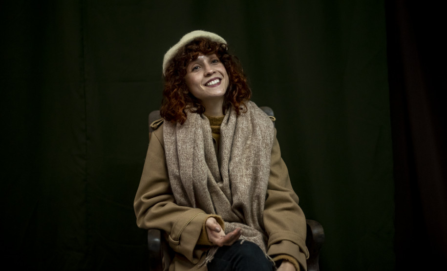 Fotógrafa vai registrar retratos de artistas paranaenses no Museu Casa Alfredo Andersen