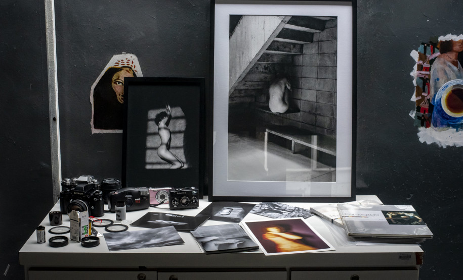 Fotógrafa vai registrar retratos de artistas paranaenses no Museu Casa Alfredo Andersen