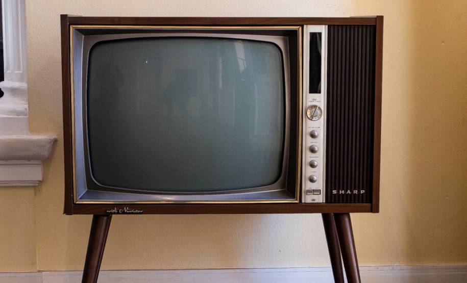 Proposta da exposição é estabelecer uma reflexão sobre a imagem e o som a partir desses objetos com a vida -