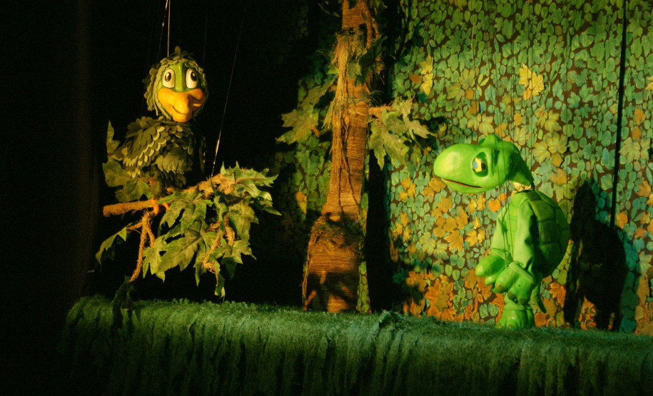 Maratona conta com apresentações de 25 companhias paranaenses -