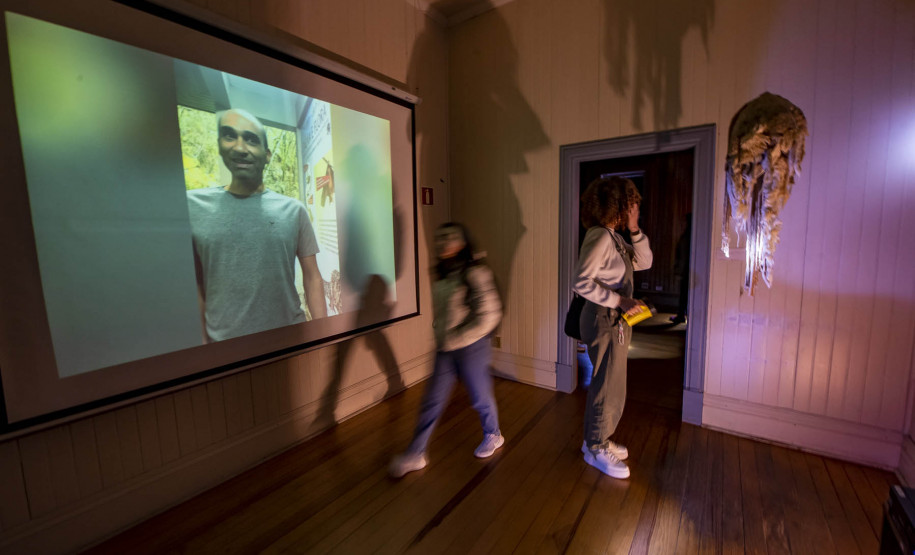 Exposição "Espeleo Artes Visuais" na Casa Gomm -