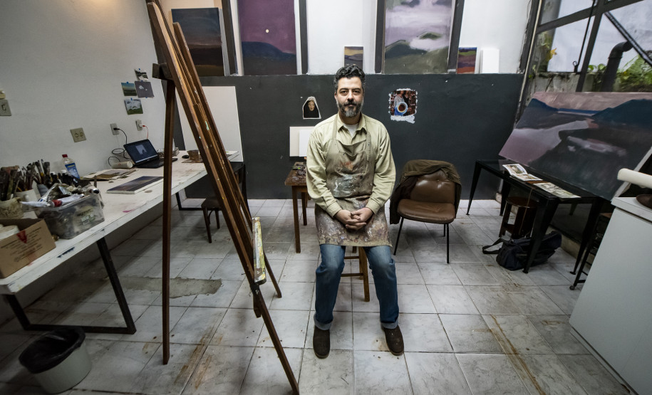 O foco principal é a exploração da paisagem contemporânea e suas múltiplas facetas -