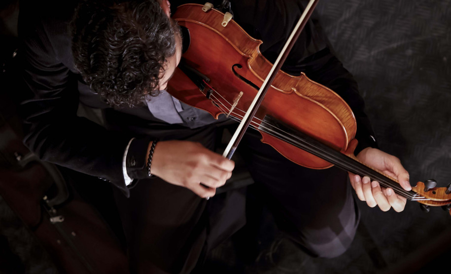 “Guaíra para todos” completa o ciclo de 12 concertos da Orquestra Sinfônica levando arte e alegria para além do teatro