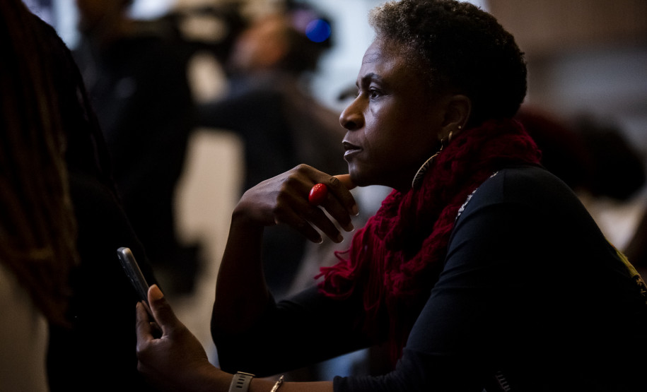 Biblioteca Pública do Paraná inaugura Estante Afro — Maria Águeda com mais de 500 livros. Foto: Kraw Penas/SEEC