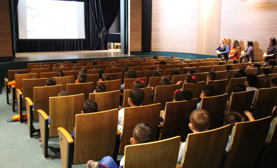 Agenda cultural tem despedida de shows no Litoral e covers de Elvis Presley e Led Zeppelin