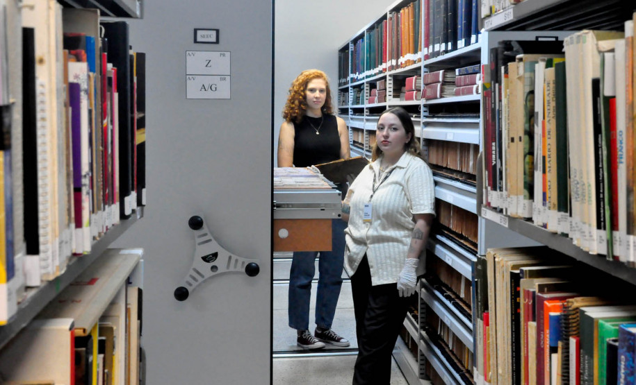 A partir do acervo do MAC-PR, pesquisadoras investigam a presença feminina na arte