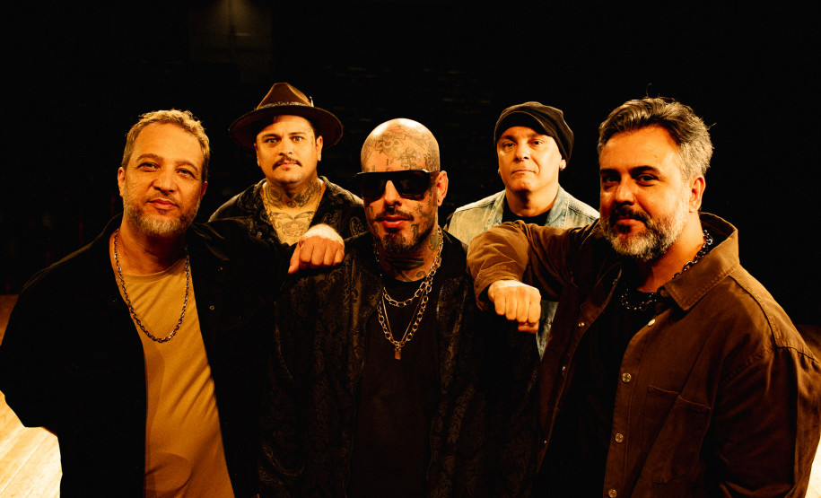 Detonautas faz show acústico no Teatro Guaíra nesta sexta-feira