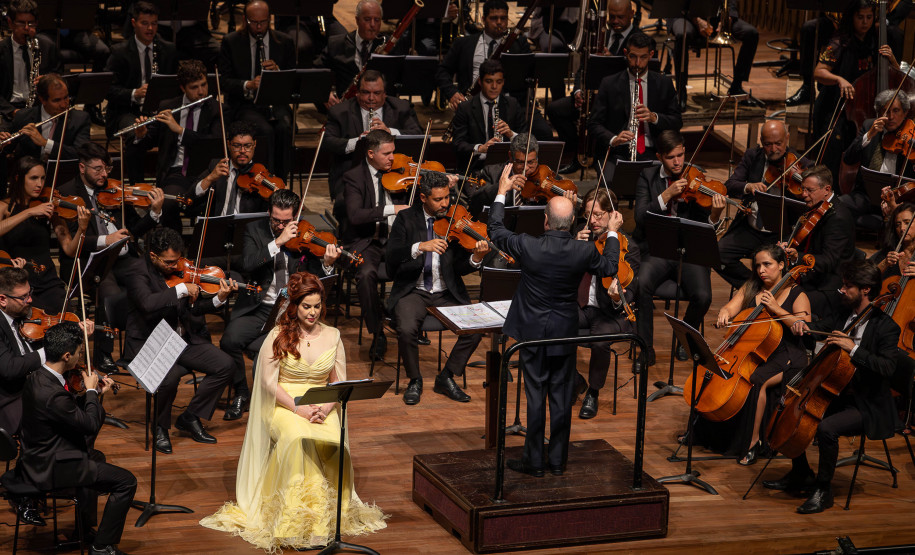 4 mil pessoas prestigiam abertura da temporada da Orquestra Sinfônica do Paraná